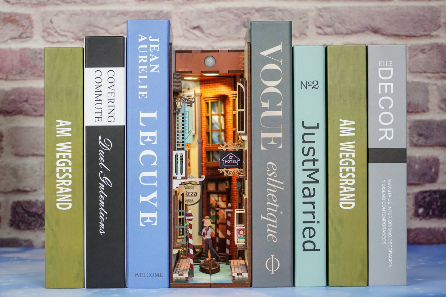 DIY Miniature House Book Nook Kit: Travel in Venice