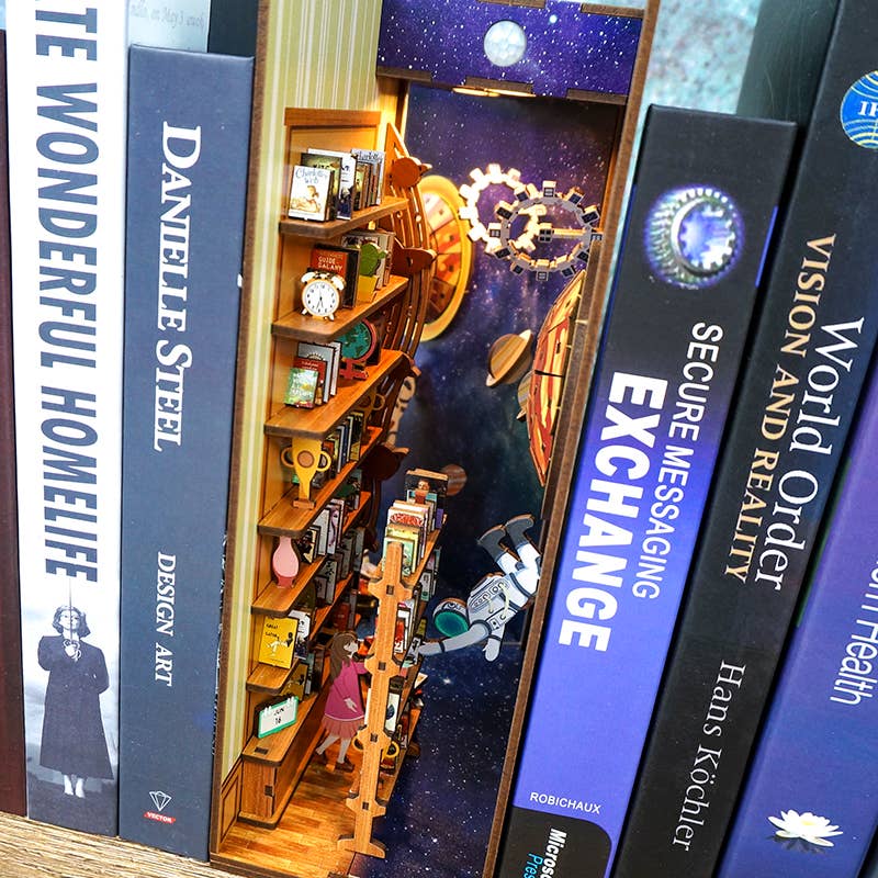 DIY Miniature House Book Nook Kit: Interstellar